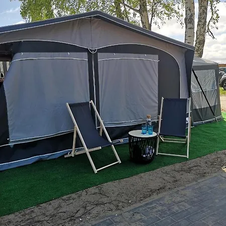 Przyczepa Bluecamp Na Molosurf W Jastarni Camping Jastarnia